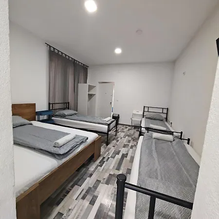 Πανσιόν Z - Spital Colentina